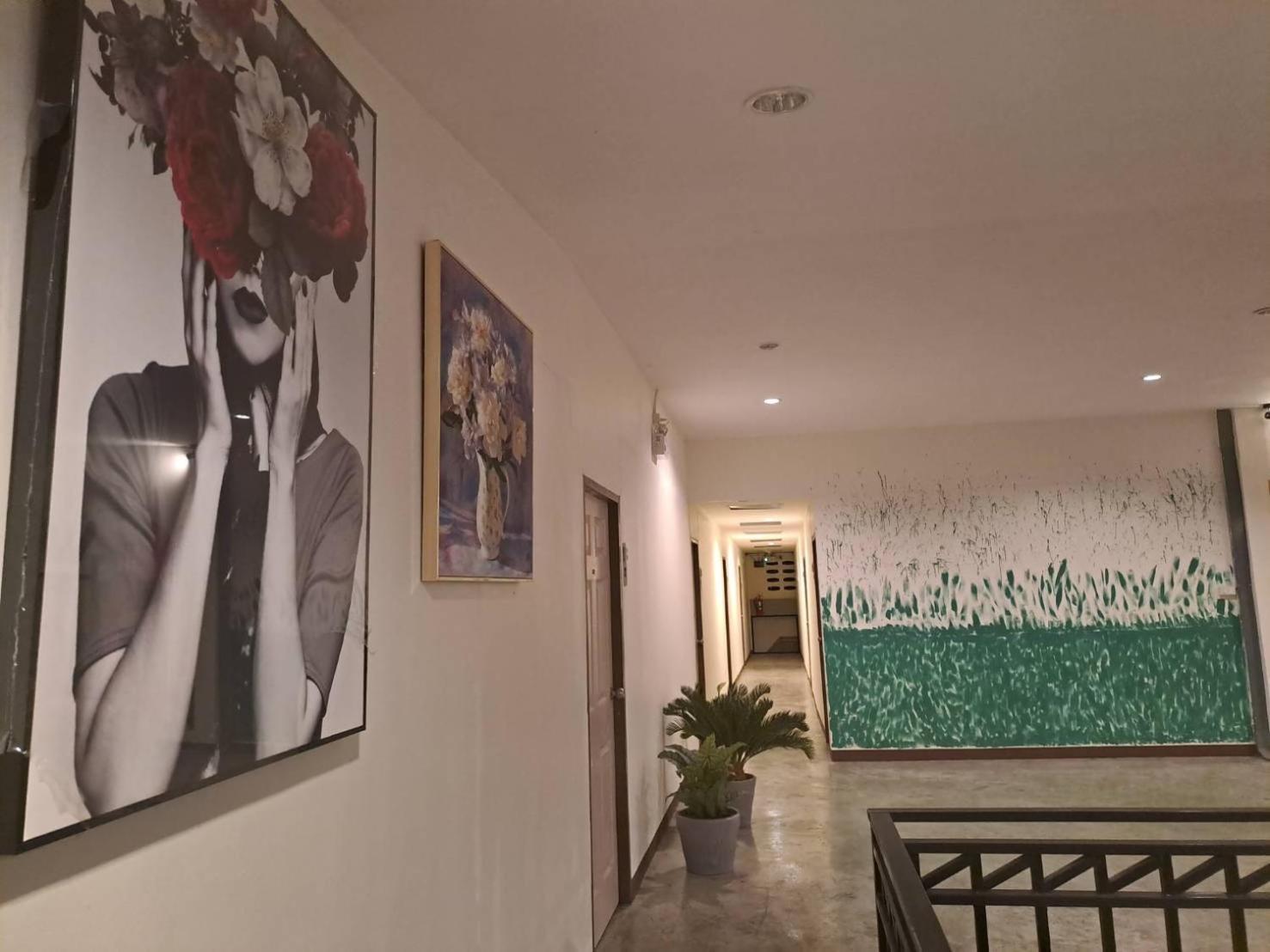 קו לנטה Wake Up @Lanta Hotel : Cafe מראה חיצוני תמונה
